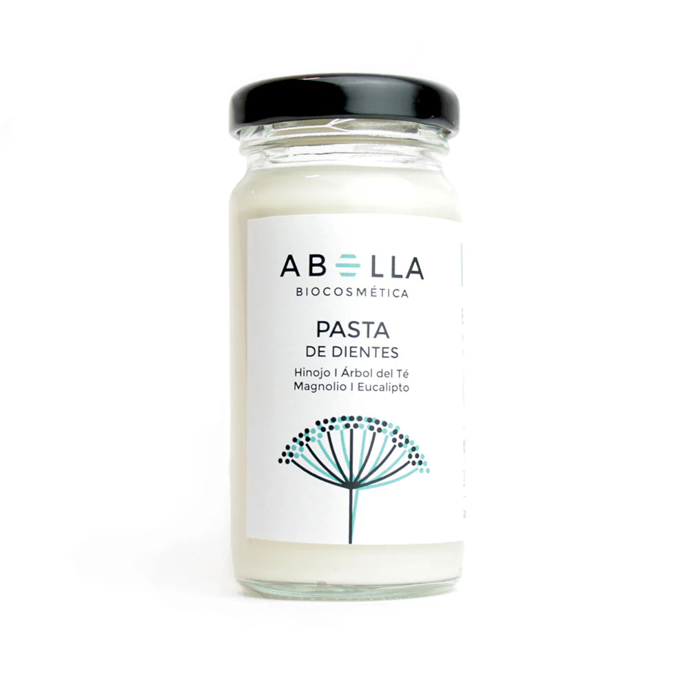 Pasta de dientes hinojo y árbol de té
